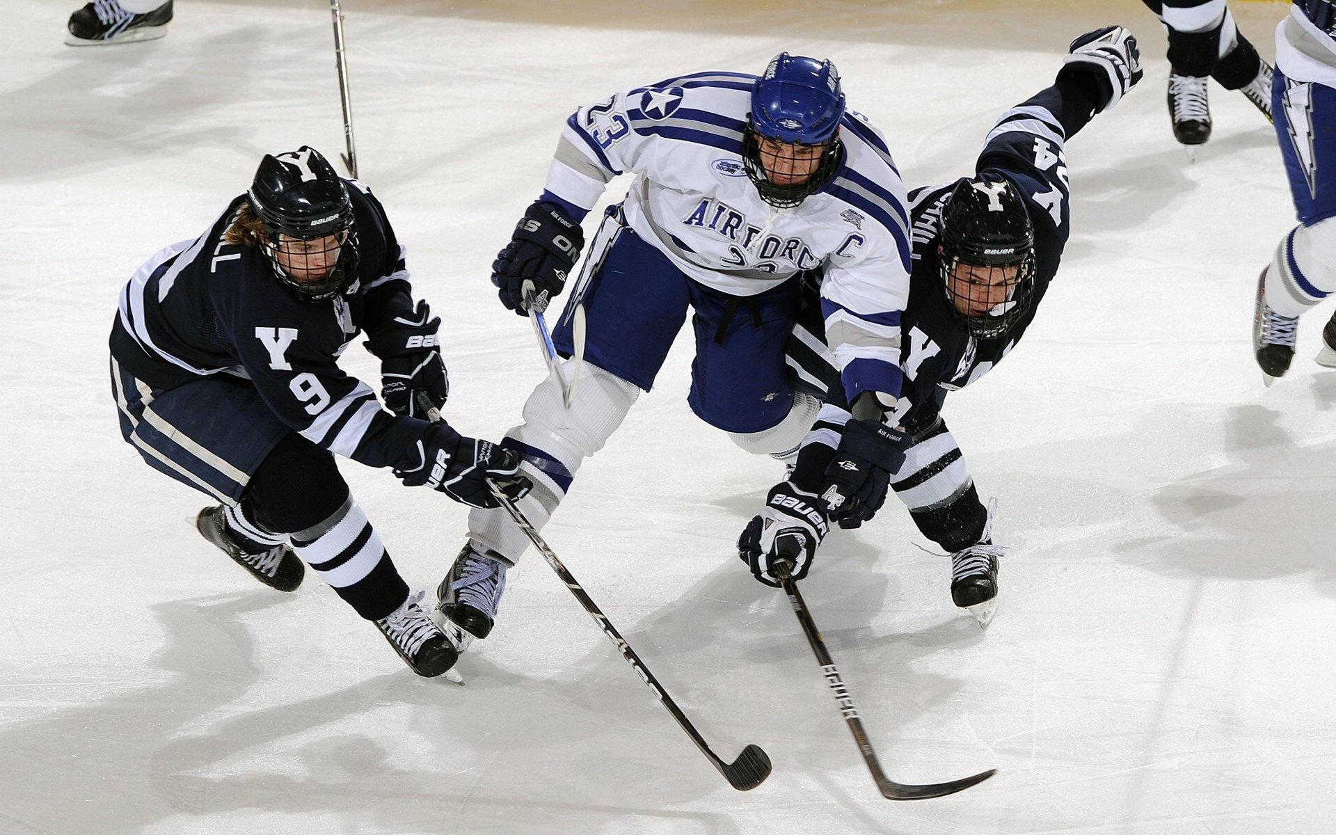 收割者阿坎吉,当新西兰战术在欧冠决赛中碾过丹麦式童话